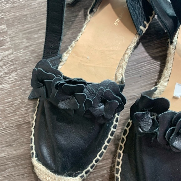 Saks Fifth Avenue leather espadrilles. FLAWED - Picture 4 of 10
